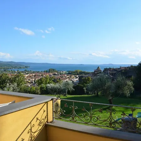 Bed and Breakfast I Carrilli Μπολσένα